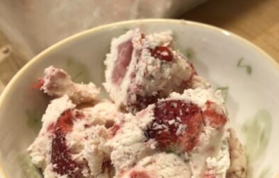 no churn strawberry ice cream