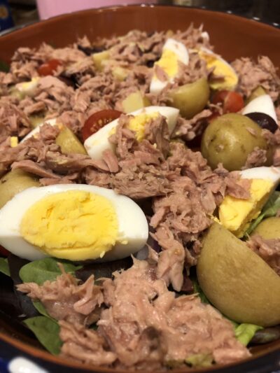 Easy Summer Recipe: Salade Niçoise with Tuna