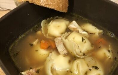 Easy Recipe for One Pot Tortellini Soup with Chicken