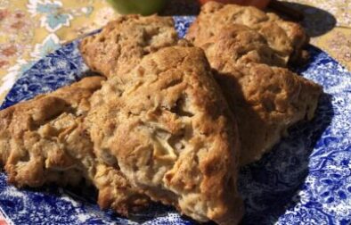 Easy Moist Apple Cinnamon Scones with Maple Glaze