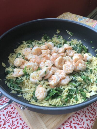 Easy One Pot Meal: Lemon Shrimp with Orzo & Spinach