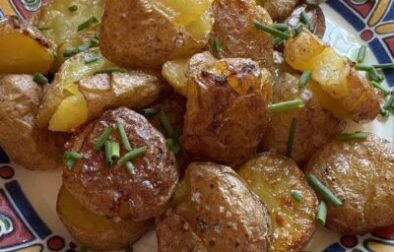 Easy Crispy Salt and Vinegar Smashed Potatoes Recipe