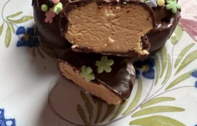 Homemade Copycat Reese's Peanut Butter Easter Eggs