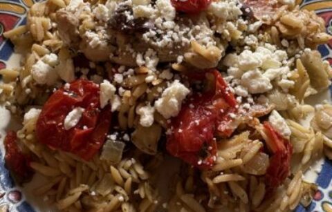 One Pot Mediterranean Chicken with Orzo (Easy Dinner)